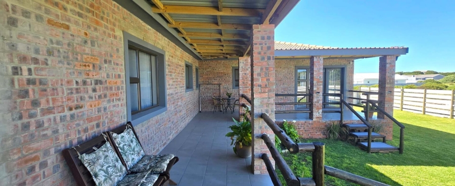 4 Bedroom Property for Sale in Kleinbaai Western Cape